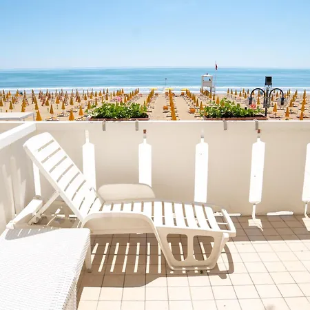 Sorriso Lido di Jesolo
